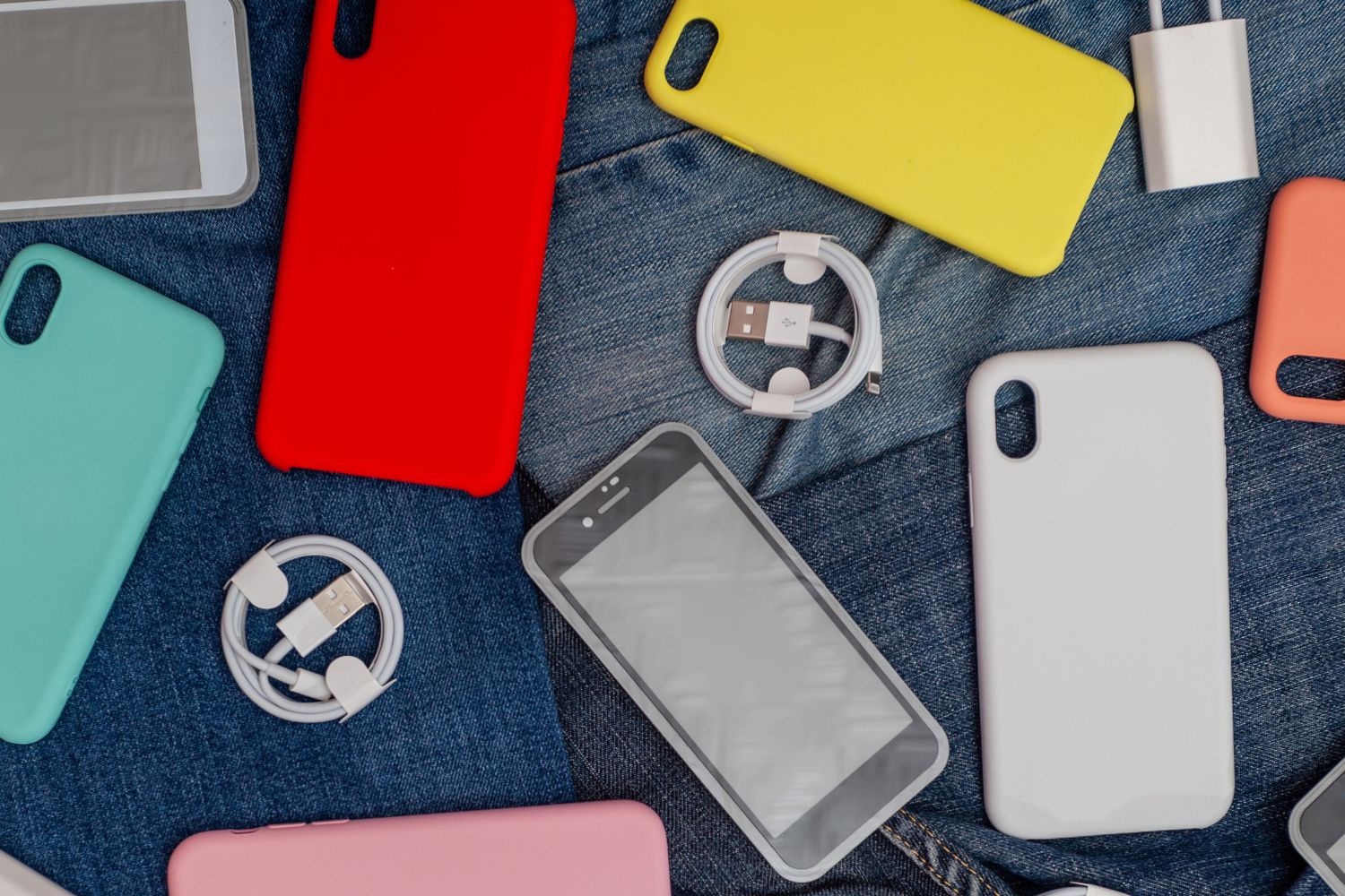 10 Must-Have Cellphone Accessories for Every Smartphone User